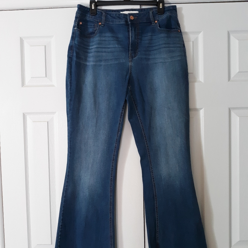 Bell bottom jeans